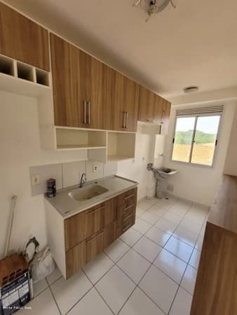 Apartamento à venda no bairro Parque Residencial Rita Vieira em Campo Grande/MS