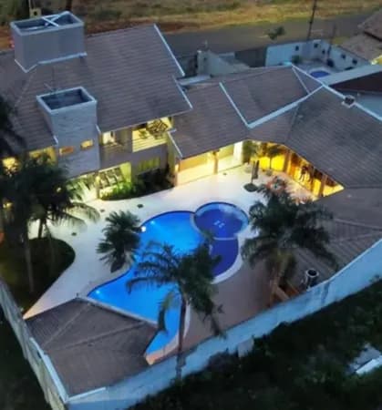 Sobrado à venda no bairro Vila Morumbi em Campo Grande/MS