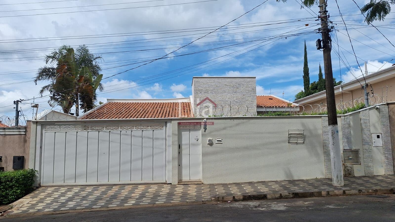 Casa Alto Padrão em Parque do Convento, Guaxupé/MG