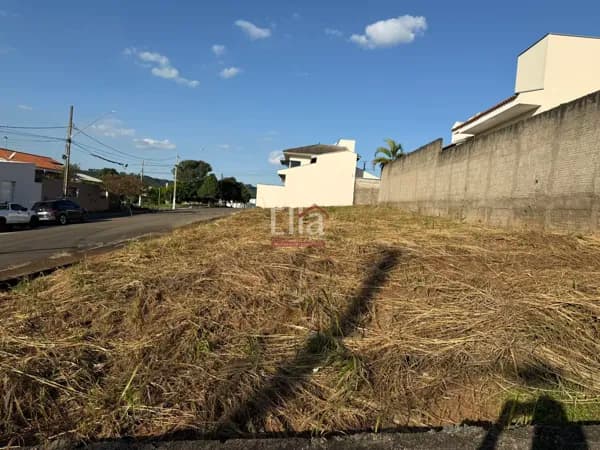 Terreno em Residencial Nova Floresta, Guaxupé/MG