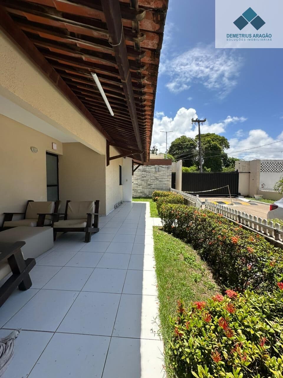 Casa em Condomínio em Maria Farinha, Paulista/PE