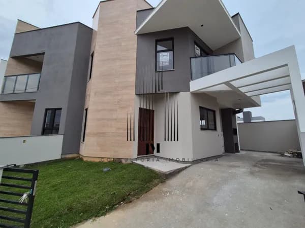 Sobrado em Palhoça - Bela Vista