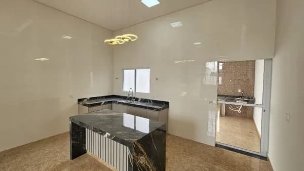 Casa com 3 dormitórios à venda, 155 m² por R$ 800.000 - Jardim Floresta - Pouso Alegre/MG