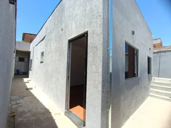 Casa com 3 dormitórios à venda, 12589 m² por R$ 285.000 - Cidade Jardim - Pouso Alegre/MG