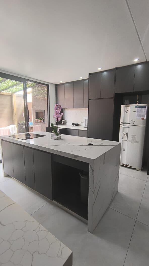 🏢 CASA À VENDA EM CONDOMÍNIO FECHADO – BAIRRO BELA VISTA, PALHOÇA/SC