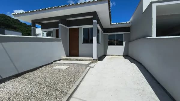 🏡 CASA GEMINADA À VENDA – LOTEAMENTO VALE VERDE (1ª ETAPA)