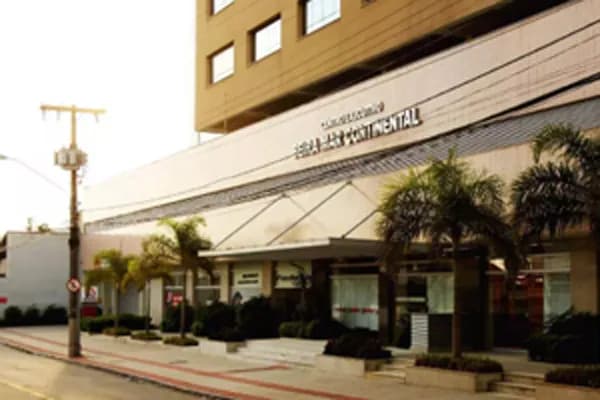 🏢 OPORTUNIDADE DE INVESTIMENTO EM FLORIANÓPOLIS — SALA COMERCIAL COM GARAGEM!