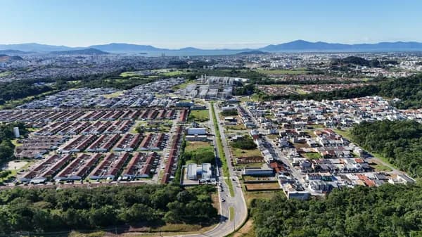 Terreno 303,53m² plano Pronto para construir
