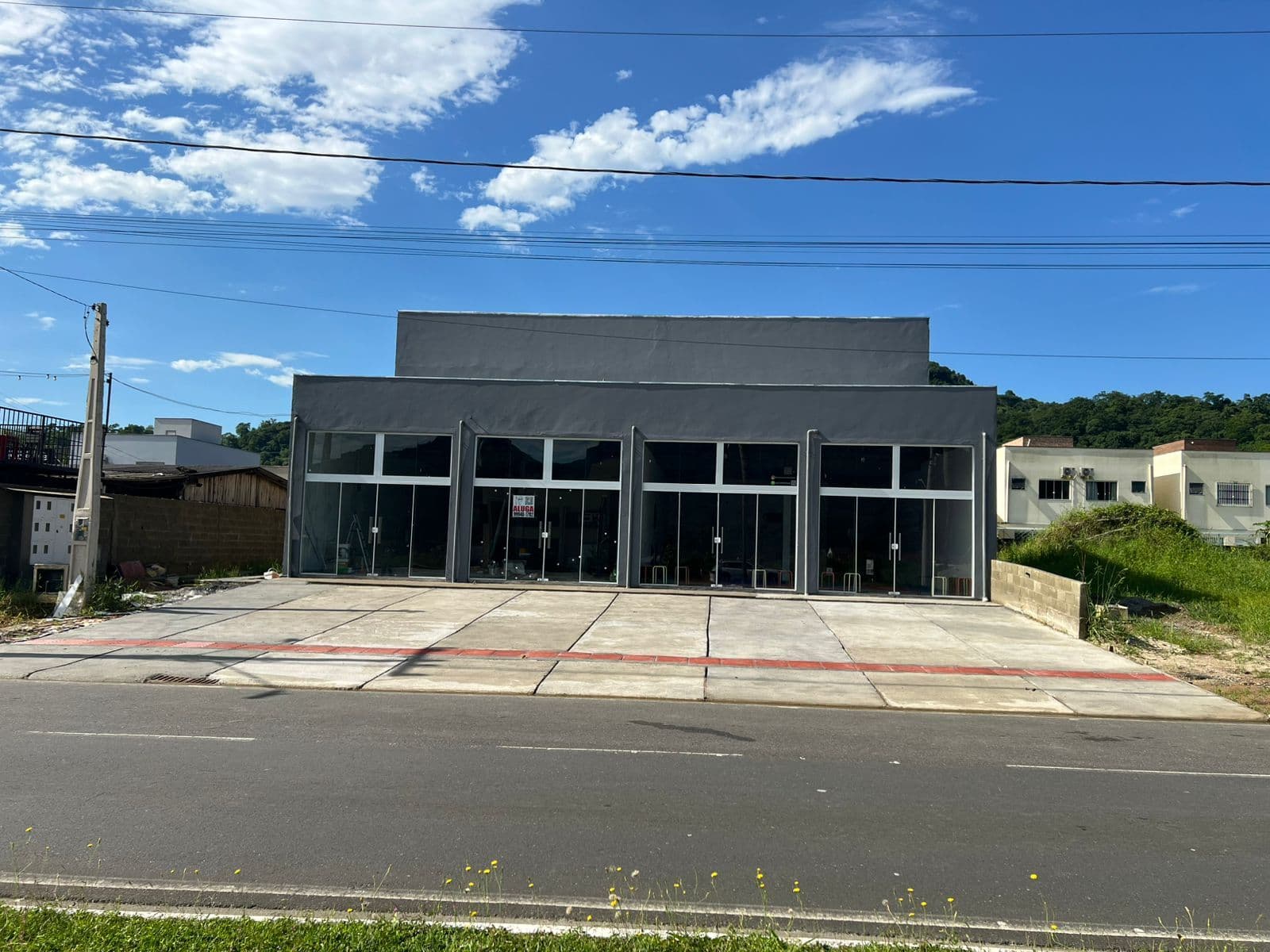SALA LOCAÇÃO AVENIDA COMERCIAL 56m²