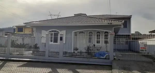 Casa à venda em Palhoça/SC