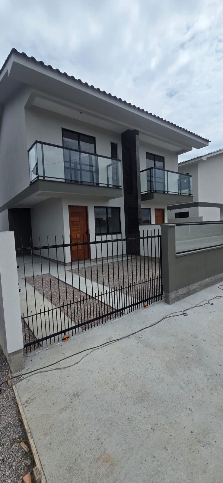 🏡 SOBRADOS À VENDA EM NOVA PALHOÇA – PALHOÇA/SC