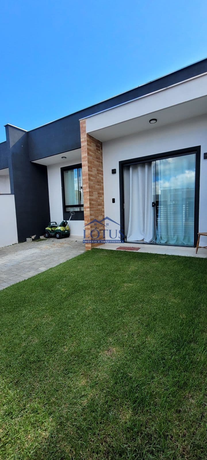 Casa em Guaramirim - Rio Branco
