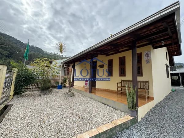 Casa em Ilha da Figueira, Guaramirim/SC