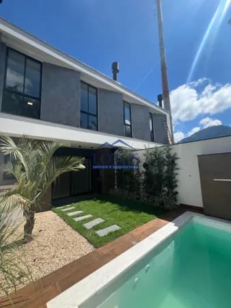 Geminado de alto padrão na Vila Lalau - Jaraguá do Sul