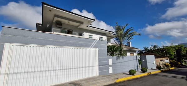 CASA ALTO PADRÃO