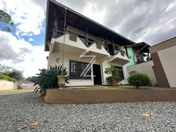 Sobrado em Jaraguá do Sul - Ilha da Figueira