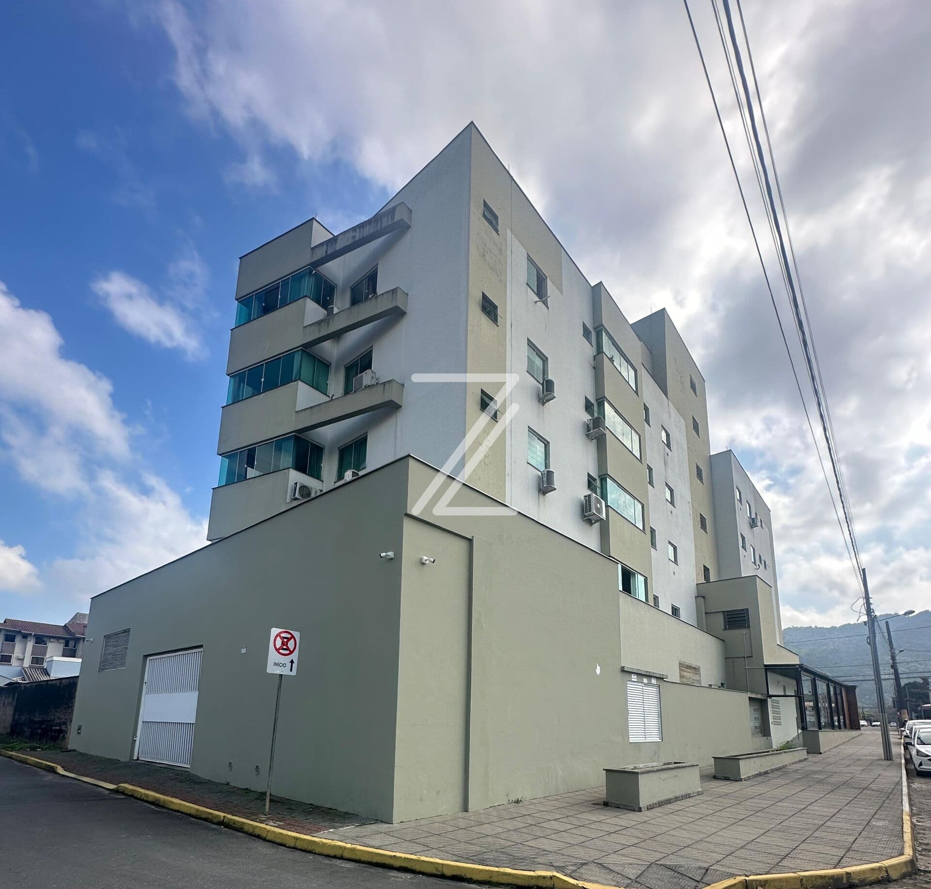 APARTAMENTO PADRÃO