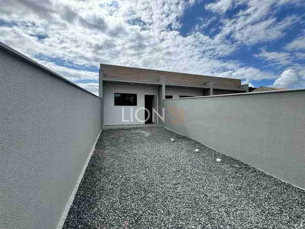 Geminado à venda no bairro São João Abaixo