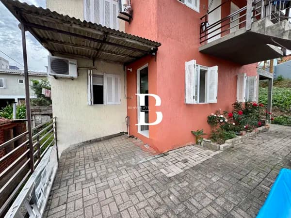 Sobrado em Bento Gonçalves - São Roque