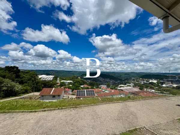Sobrado em Bento Gonçalves - Licorsul