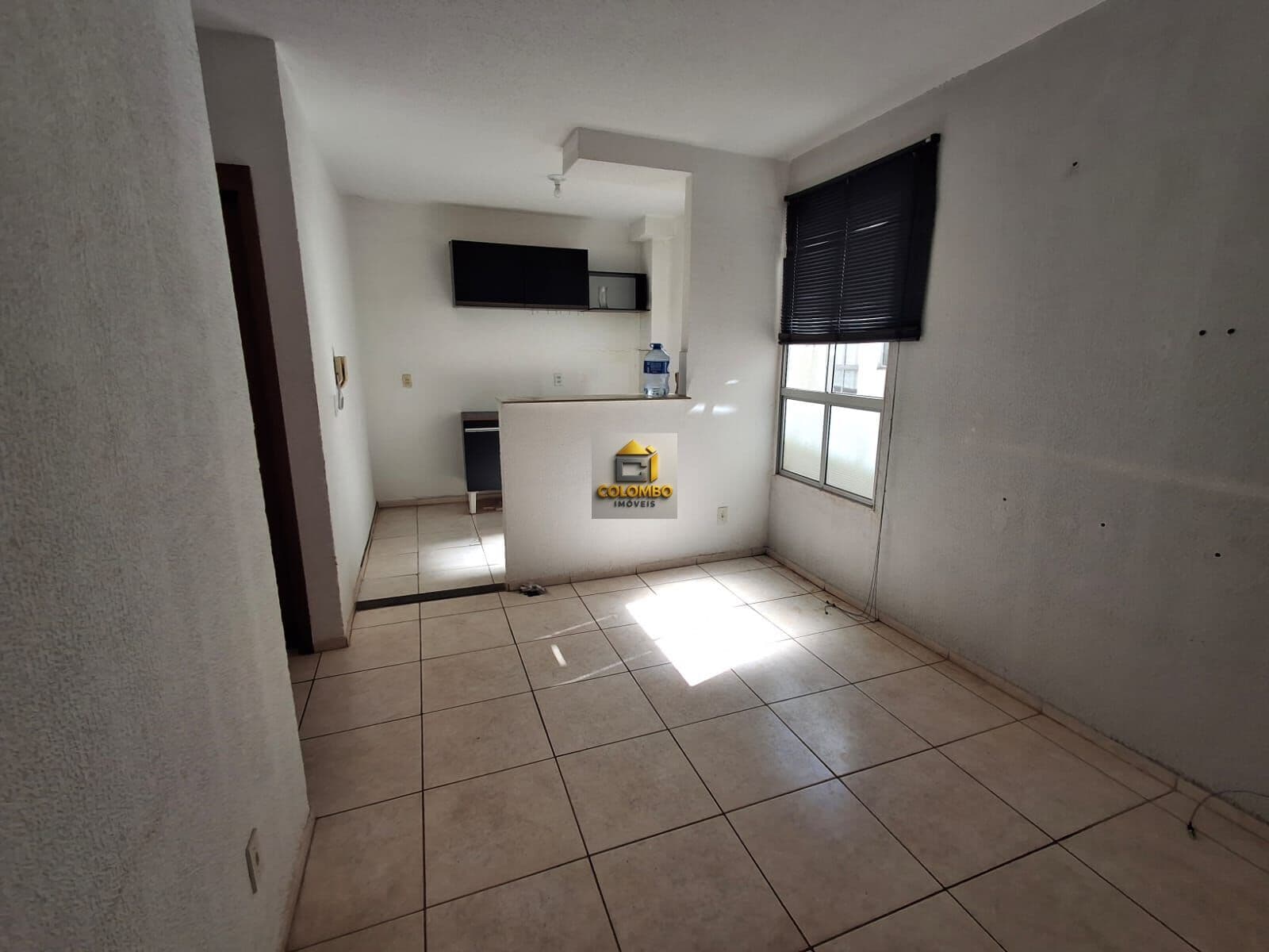 ALUGA-SE APARTAMENTO – RIO DAS HORTÊNCIAS