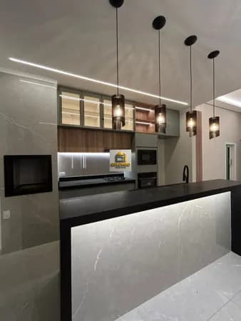 Vende-se Casa Alto Padrão