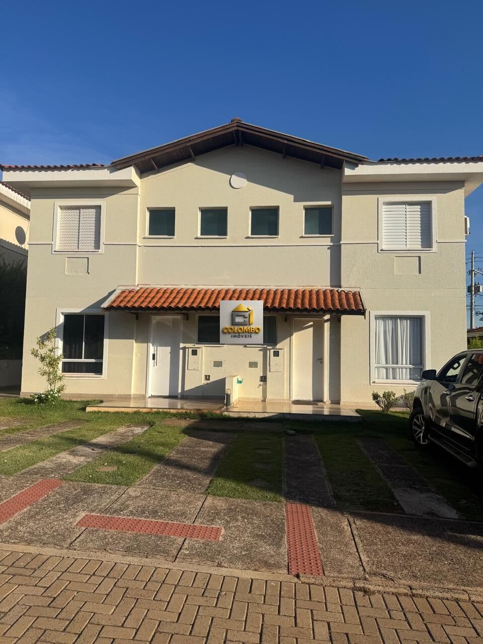 Vende-se Casa em Cond. Giardino I