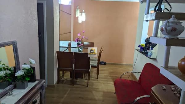 Vende-se Apartamento