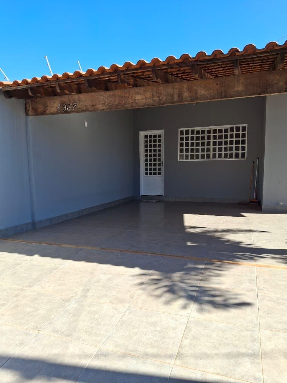 VENDA- CASA 2DORM COM SUÍTE - RES CAETANO