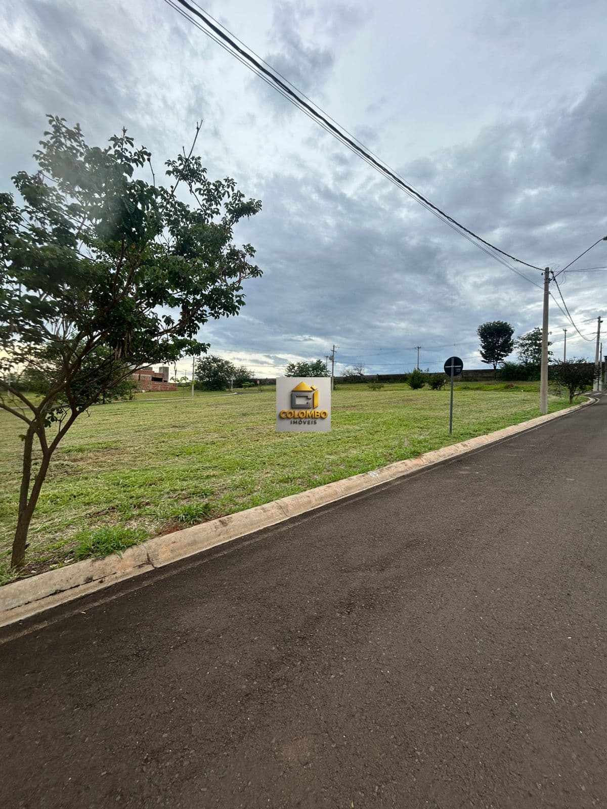 Terreno a venda em Reservas do Bosque