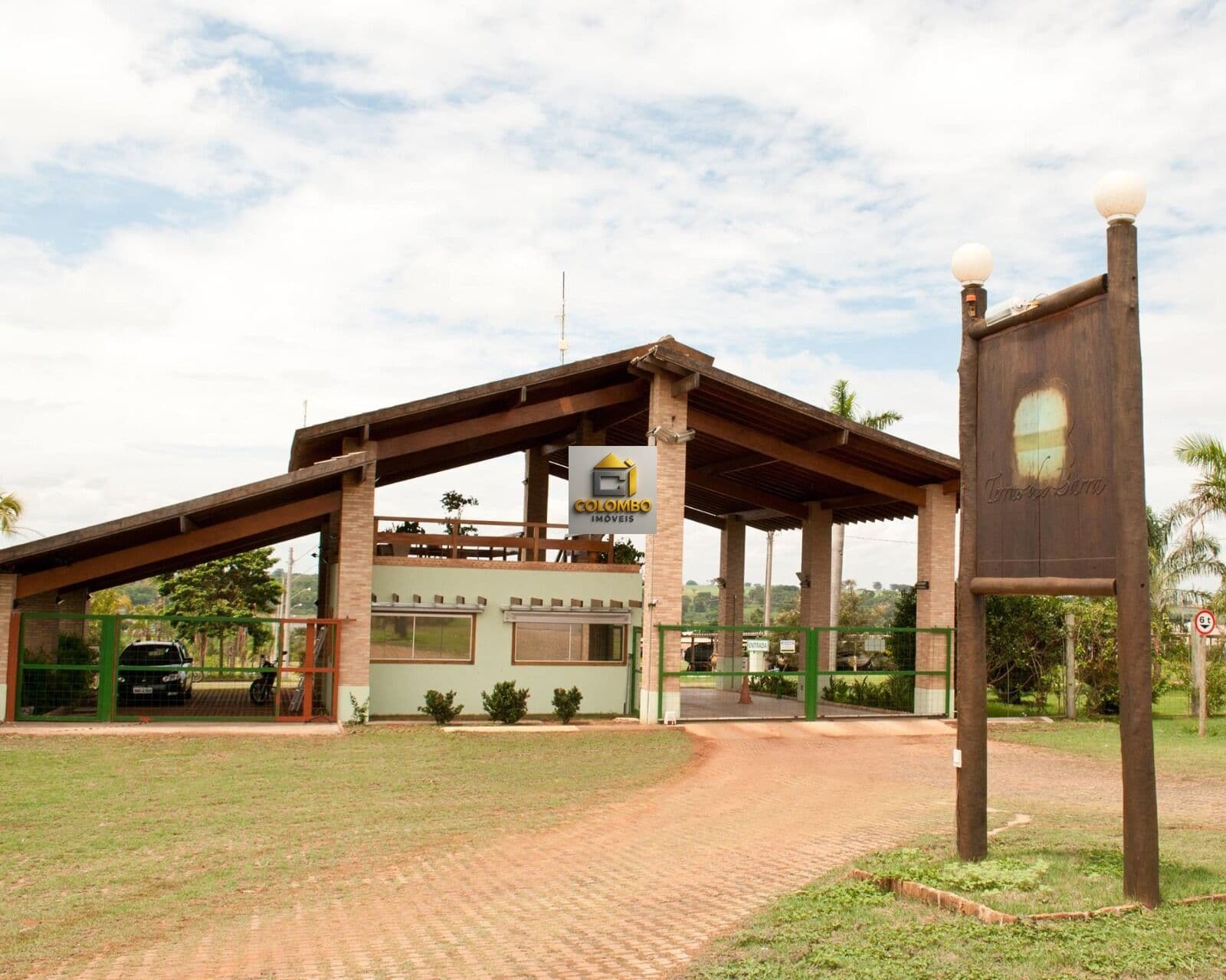 VENDA TERRENO - TERRAS DA BARRA - MENDONÇA