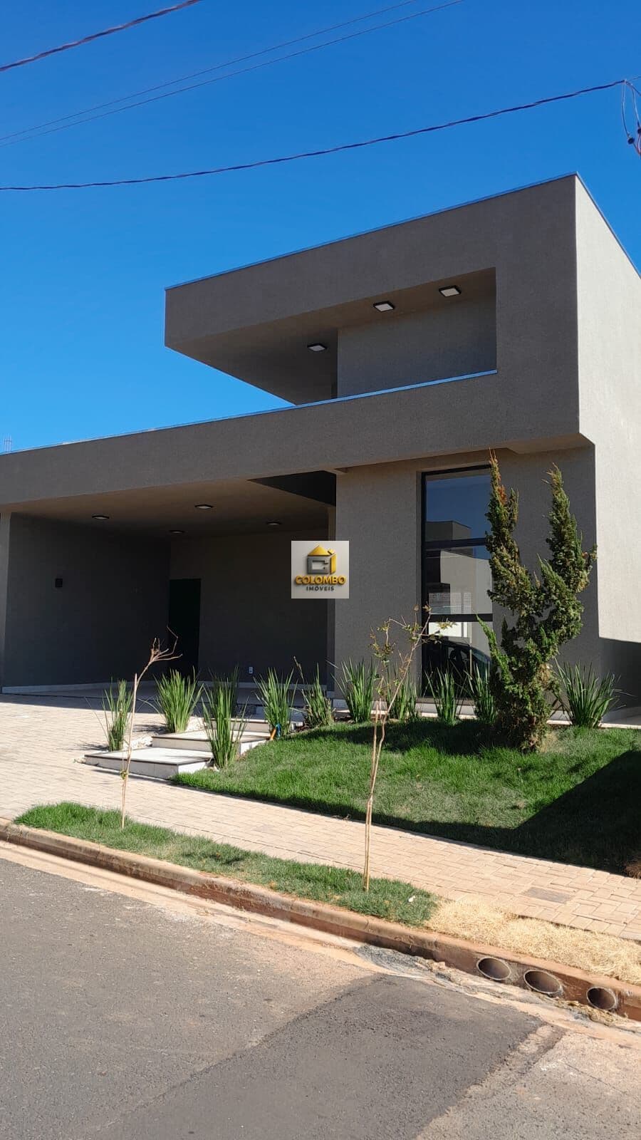 VENDA – CASA COND. VILLAGE PROVENCE