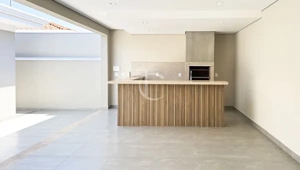 Club Home - Casa modernizada!