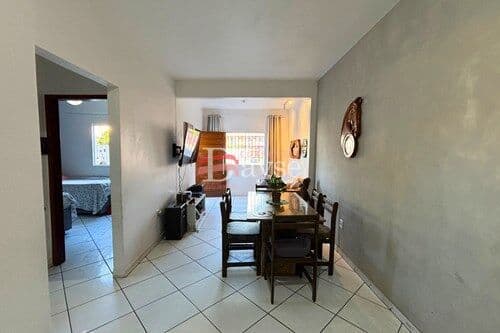 Apartamento no bairro Ingleses do Rio Vermelho