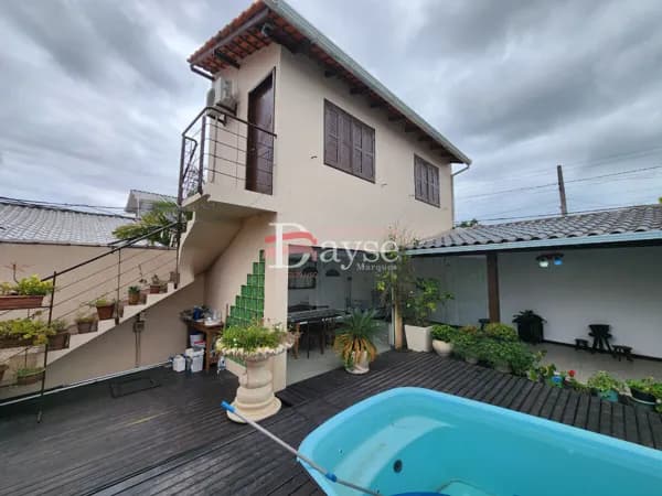 Casa em Florianópolis - Ingleses do Rio Vermelho
