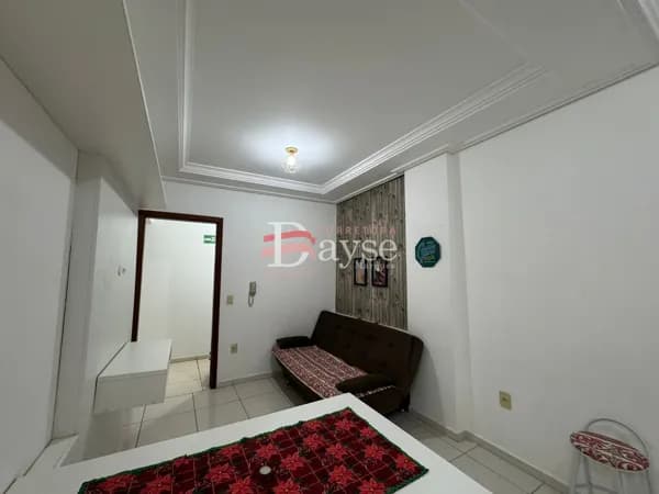 Apartamento 2 dormitórios a 500 mts do mar!
