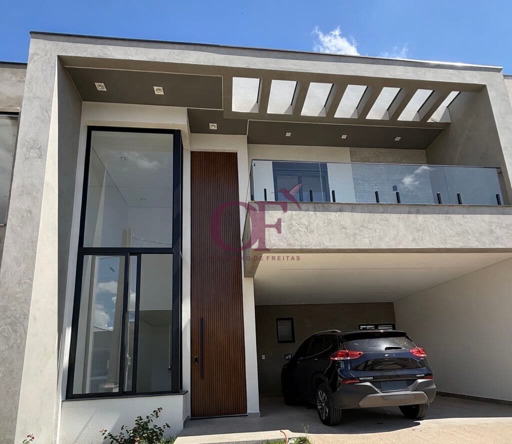 Casa no Condomínio Villa Giardino em Jundiaí com 3 Suítes, Escritório e Preparação para Piscina