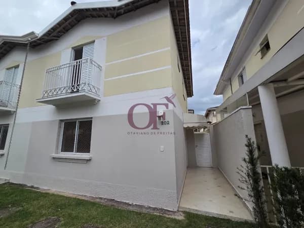 Casa em Condomínio no Jardim Shangai com 3 Dormitórios e Lazer Completo