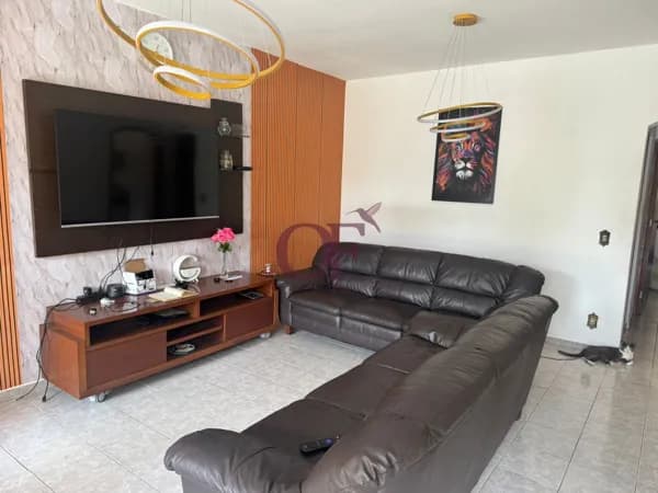 CASA À VENDA OU PERMUTA NO RECANTO QUARTO CENTENÁRIO – JUNDIAÍ/SP