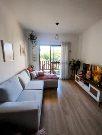 Apartamento 96m² com 3 Dormitórios, Suíte com Closet e 2 Vagas Cobertas
