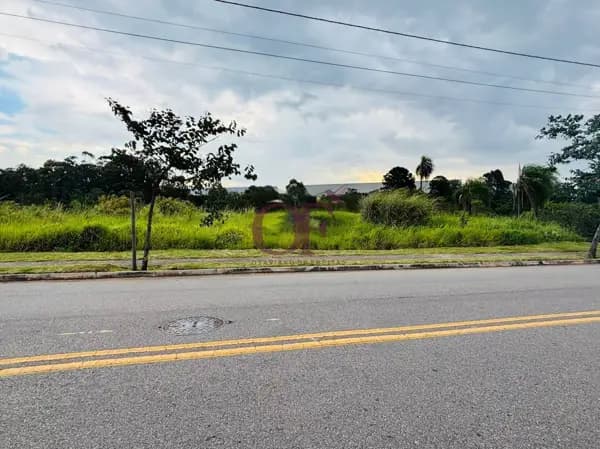 Terreno comercial 563 m² à venda em frente ao Reserva Ermida II – Alto fluxo, Jundiaí/SP