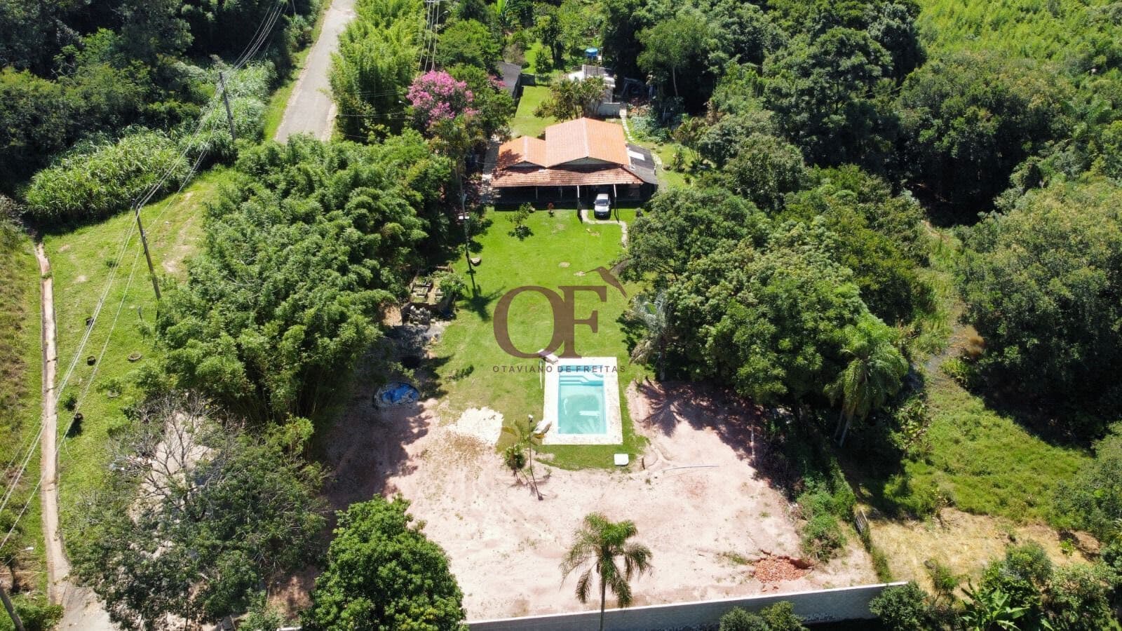 Chácara em Jundiaí com 6.240m², Piscina e Terreno 100% Plano