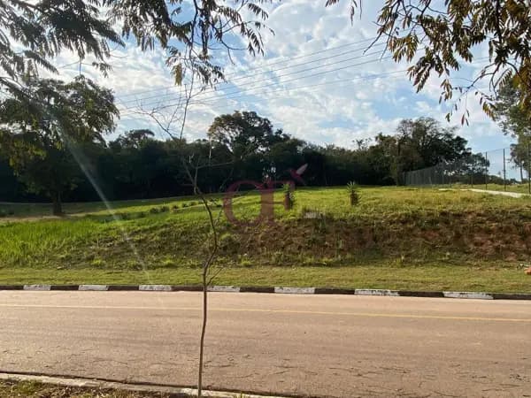 Terreno 1.441 m² à venda em Itupeva/SP – Condomínio fechado, localização estratégica ao lado do Outlet Premium