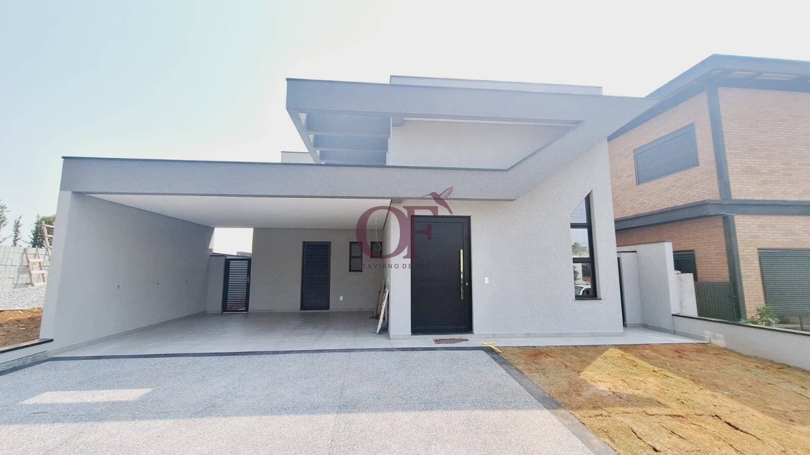 Casa Nova no Gran Ville São Venâncio com 3 Suítes e Pé-Direito Duplo