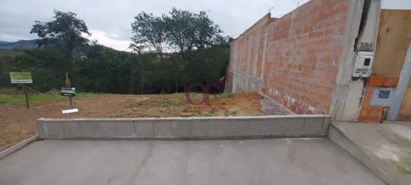 Terreno à Venda em Jundiaí – Santa Gertrudes, 125m²