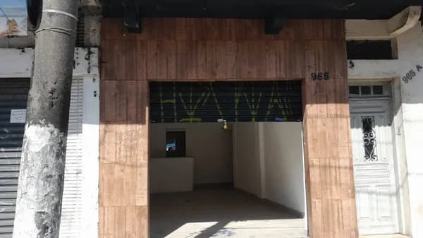 Loja + apartamento