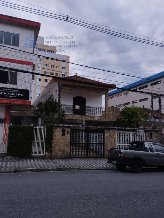 Casa Sobreposta para Aluguel em Centro São Vicente-SP