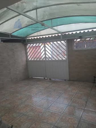 Casa Sobrado para Venda em Vila Cascatinha São Vicente-SP