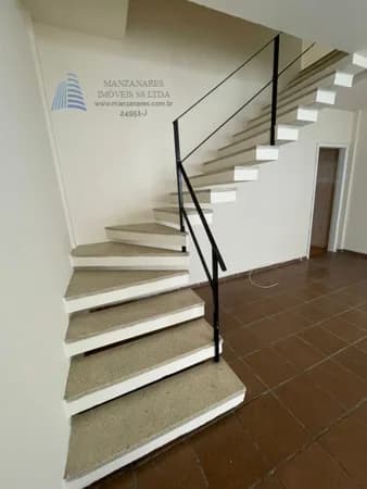Casa Sobrado para Venda em Vila Valença São Vicente-SP