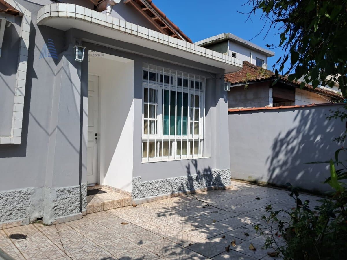 Casa Térrea para Venda em Esplanada dos Barreiros São Vicente-SP